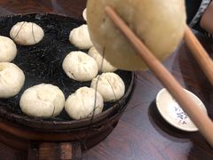 -舒小笼松针小笼包