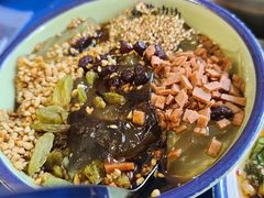 -马路边边串串香形象店(磐石路店)