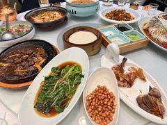 -北京烤鸭爱上川菜(中山路店)
