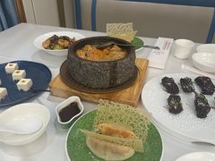 -品海楼·大连海胆锅贴馆(东港店)