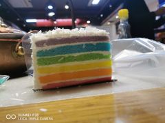 彩虹蛋糕-法莱索尔(奥莱店)