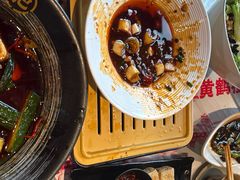 -肥肥虾庄·金牌油焖大虾(杨园滨江时代walk店)