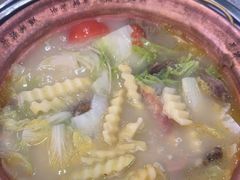 -阿婆情腊排骨火锅(金虹路店)