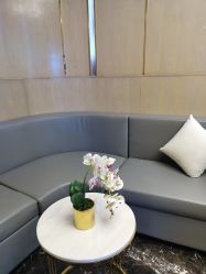 -兰蕊·法式美容SPA科技养肤中心