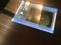 门面-OZONE 顶楼酒吧(香港丽思卡尔顿酒店)