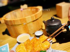 雪花香芒酥-胡桃里音乐酒馆(罗湖HALO广场店)