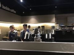 -瑞幸咖啡(新世界中心店)