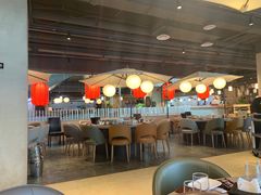 大堂-日进一片海.生腌海鲜火锅.宵夜烧烤(三里屯总店)