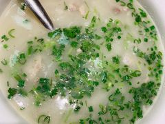 羊肉汤大碗-丁里羊肉小镇(天鹅湖总店)