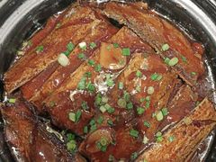 -皇城根·烤鸭·鱼头·家常菜(欧亚大观乐活城店)
