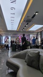 -藤野造型烫染·漂发