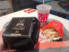 -麦当劳(华融店)