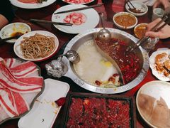 -袁老四重庆老火锅(桐梓坡店)