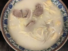 -骄傲de小龙虾 · 全羊馆(新北万达店)