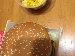 -麦当劳(中山八路店)