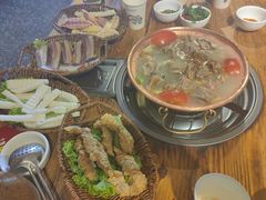 -阿婆情腊排骨火锅(金虹路店)