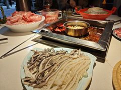 -二荆条·蜀鲜汇城市森林火锅