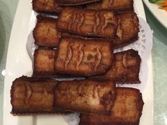 -八府香鸭·啫啫煲(华山路店)