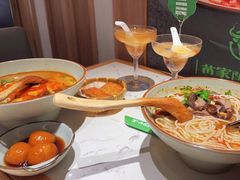 -百春原湖南牛肉粉(百联世纪店)