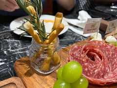 -MEAT MATE 鲜食肉铺(凤凰汇·里巷店)