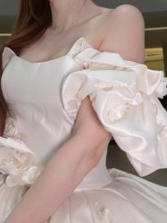 -城市花园婚纱摄影