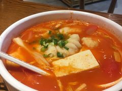 -渝是乎川渝小炒(新世界百货望京店)