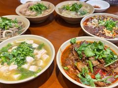 -谢老五跷脚牛肉·非遗传承店