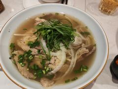 -美奈小馆·越南料理(中航城君尚购物中心店)