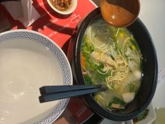 -妈妈故事米线(市府恒隆店)