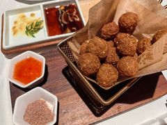 功夫干炸小丸子-悦融·京鲁菜·露台花园(安定门店)