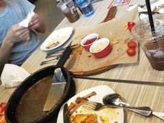 -必胜客(大坪英利店)