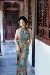 -一揽芳华汉服旗袍体验馆(拙政园店)