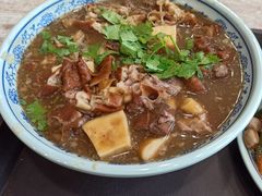 卤煮火烧-门框胡同百年卤煮(新街口店)