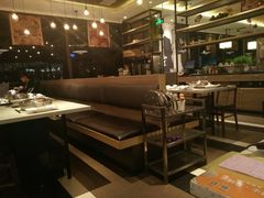 卡座-黄记煌三汁焖锅(广州曜一城店)