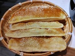 古法手工烧饼-徽镇小厨·经典徽菜(马连道店)