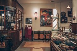 -IMUSE BARBER SHOP