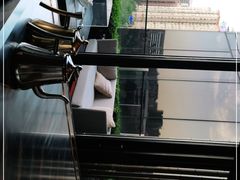 -丽思卡尔顿·炙焰·铁板烧餐厅