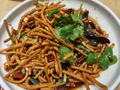 -龚兴城鱼羊吉·家传湖北菜(苗栗路总店)