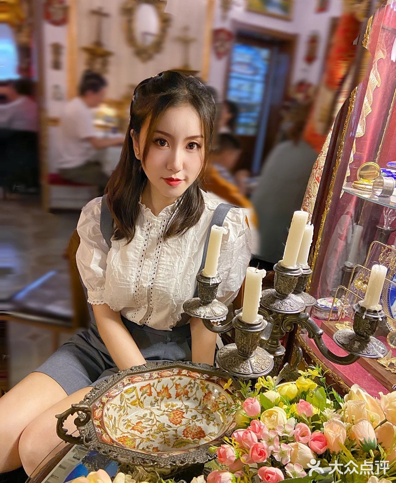 品味欧洲古董西餐厅[礼花]