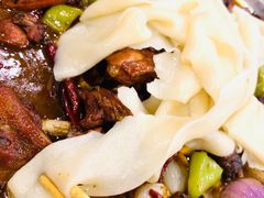 主食裤带面-舜玉老孙家鲜炒大盘鸡(土屋路店)