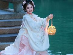 -汉仪华裳汉服旗袍·摄影写真馆(乌镇西栅店)