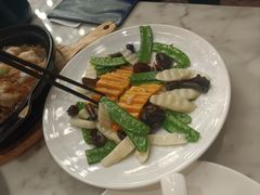 -雀蓝川菜(奥体广场店)