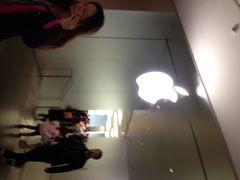 Apple Store, Causeway Bay(希慎广场店)-Apple 零售店(Causeway Bay)