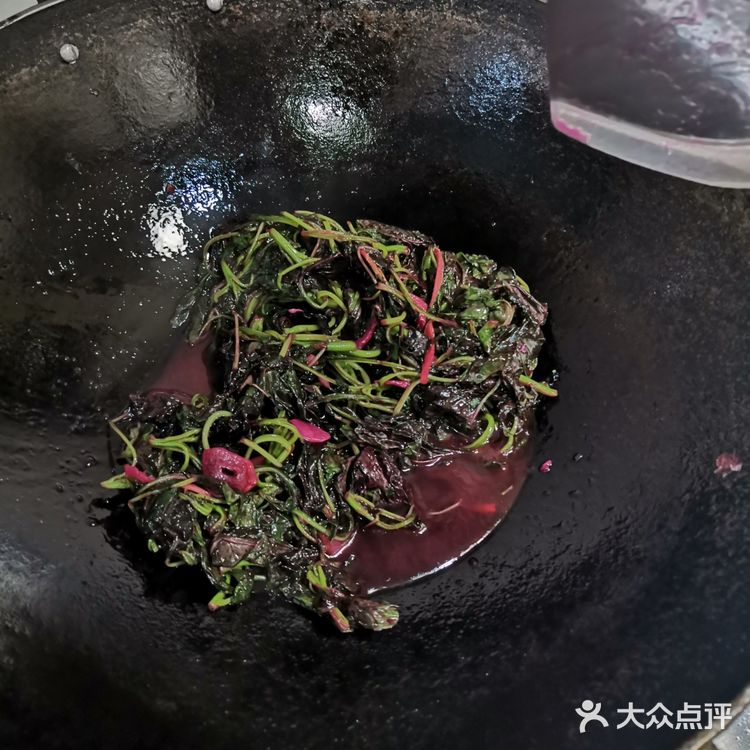 糙女子菜谱之营养健康清热解毒的清炒苋菜