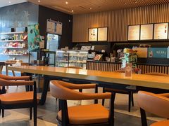 -星巴克(金华东阳银泰城店)