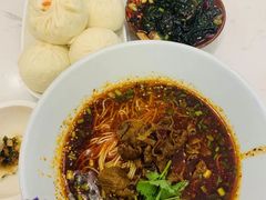 -李与白包子铺(桐梓林店)