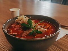 贵州风味红酸汤什锦面-里面·Noodlology(机电院店)