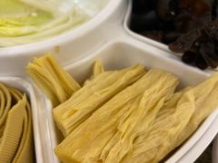 -鸡遇虾煲干锅火锅(小寨金莎店)