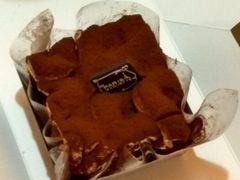 -巴黎贝甜(大宁国际商业广场店)