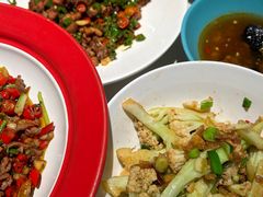 -湘鼎盛·大厨鲜炒湖南味(高新银泰店)